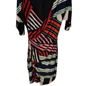 Trina Turk Striped geometric Short Sleeve wrap Dress size 0
